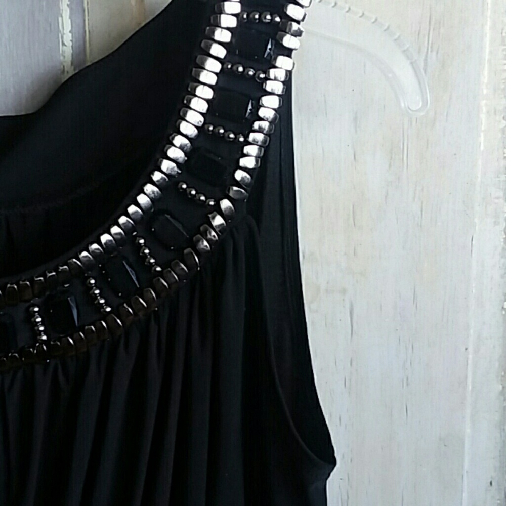 Haani Dress - Picture 7 of 7